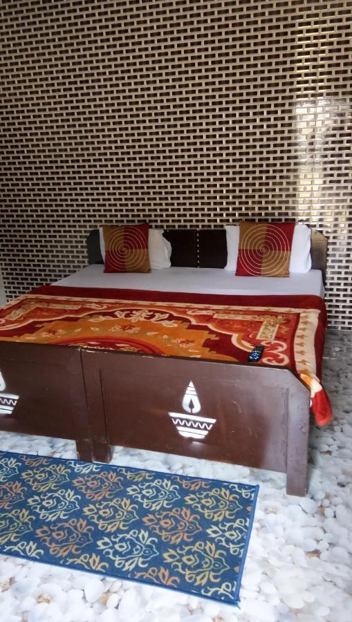 Radha Krishna Dham Villa Vrindávan Kültér fotó